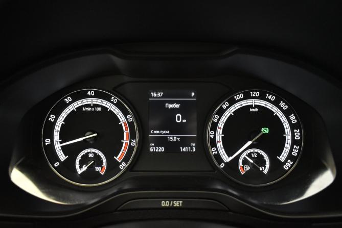 Skoda Karoq I с пробегом 2021 года, цена 2 430 000 рублей, 61220 км, внедорожник, Автокод Объявления