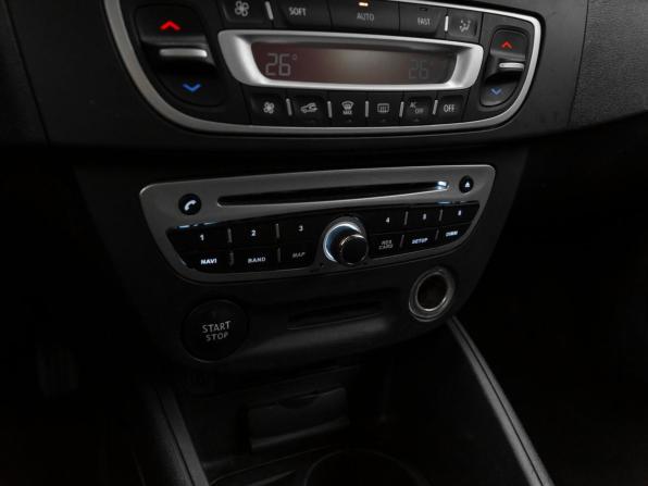 Renault Fluence I с пробегом 2011 года, цена 440 000 рублей, 339214 км, седан, Автокод Объявления