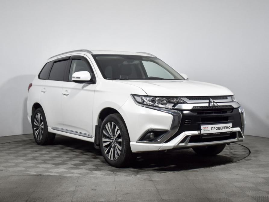 Mitsubishi Outlander III Рестайлинг 3 Санкт-Петербург  - изображение 3