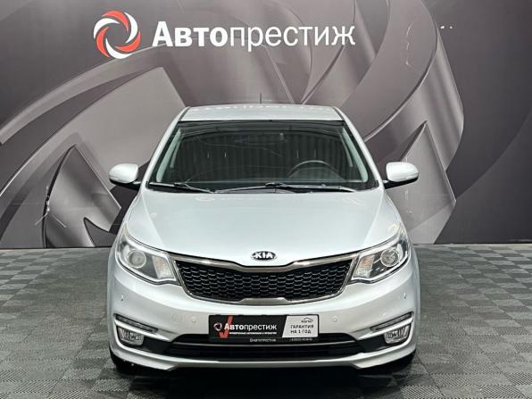 Kia Rio III Рестайлинг с пробегом 2016 года, цена 1 090 000 рублей, 97000 км, седан, Автокод Объявления