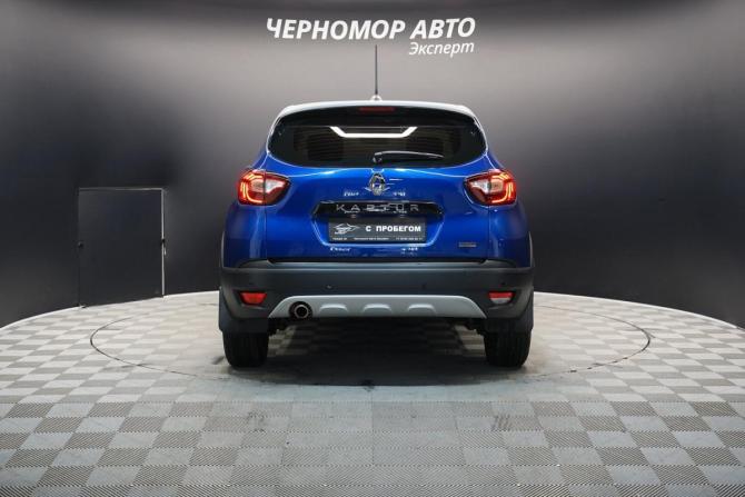 Renault Kaptur I Рестайлинг с пробегом 2022 года, цена 1 833 000 рублей, 61000 км, внедорожник, Автокод Объявления