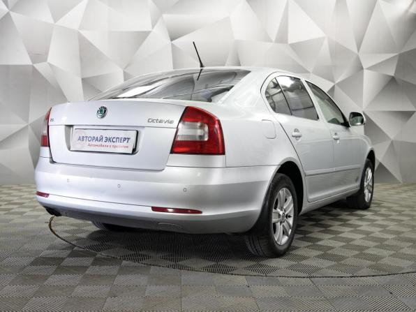 Skoda Octavia II (A5) Рестайлинг с пробегом 2012 года, цена 898 000 рублей, 155000 км, лифтбек, Автокод Объявления
