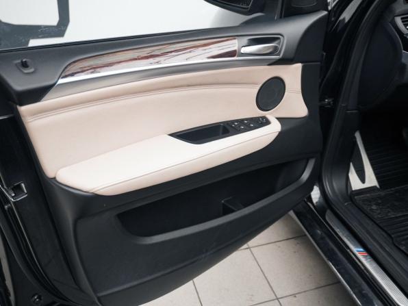 BMW X5 II (E70) Рестайлинг с пробегом 2011 года, цена 1 490 000 рублей, 314665 км, внедорожник, Автокод Объявления