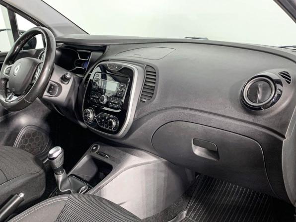 Renault Kaptur I с пробегом 2018 года, цена 1 389 000 рублей, 102975 км, внедорожник, Автокод Объявления