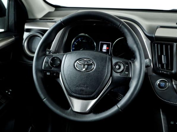 Toyota RAV4 IV (XA40) Рестайлинг с пробегом 2018 года, цена 2 878 000 рублей, 59538 км, внедорожник, Автокод Объявления