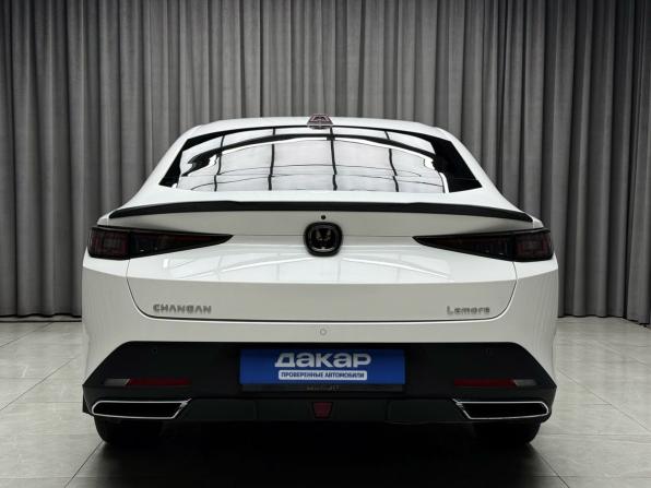 Changan Lamore с пробегом 2024 года, цена 2 249 000 рублей, 15412 км, седан, Автокод Объявления