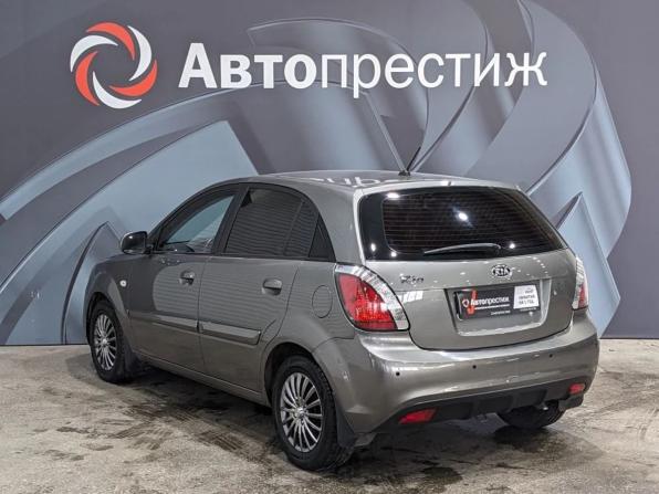 Kia Rio II Рестайлинг с пробегом 2010 года, цена 595 000 рублей, 128427 км, хэтчбек, Автокод Объявления