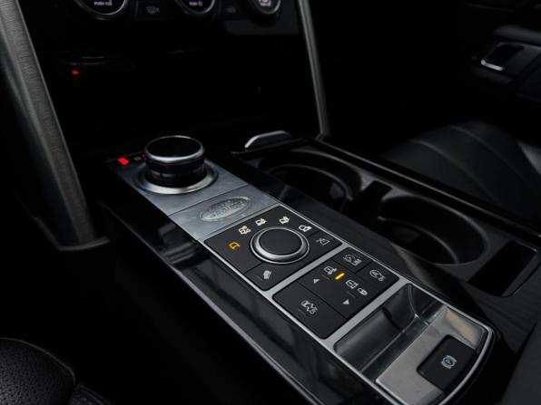 Land Rover Discovery V с пробегом 2017 года, цена 2 479 000 рублей, 263533 км, внедорожник, Автокод Объявления
