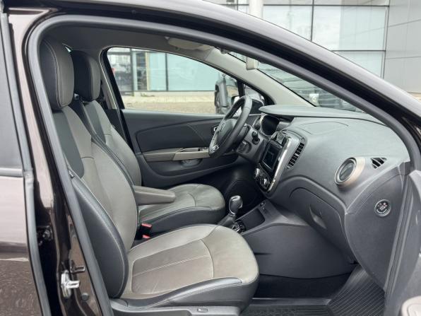 Renault Kaptur I с пробегом 2019 года, цена 1 265 000 рублей, 96356 км, внедорожник, Автокод Объявления