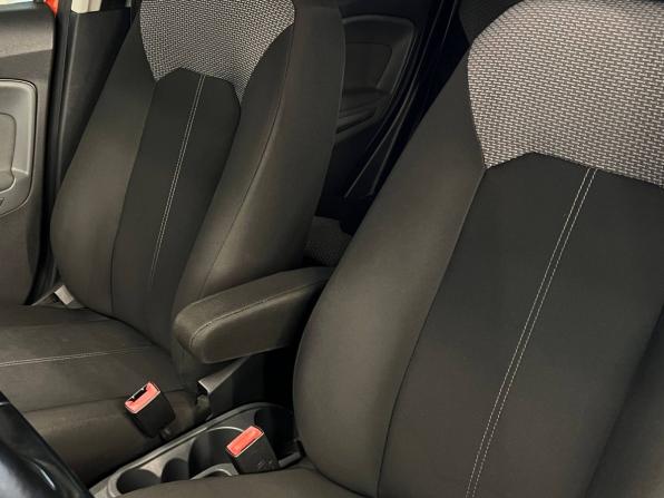 Ford EcoSport II с пробегом 2015 года, цена 1 080 000 рублей, 129316 км, внедорожник, Автокод Объявления