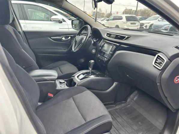 Nissan Qashqai II с пробегом 2014 года, цена 1 299 000 рублей, 204786 км, внедорожник, Автокод Объявления