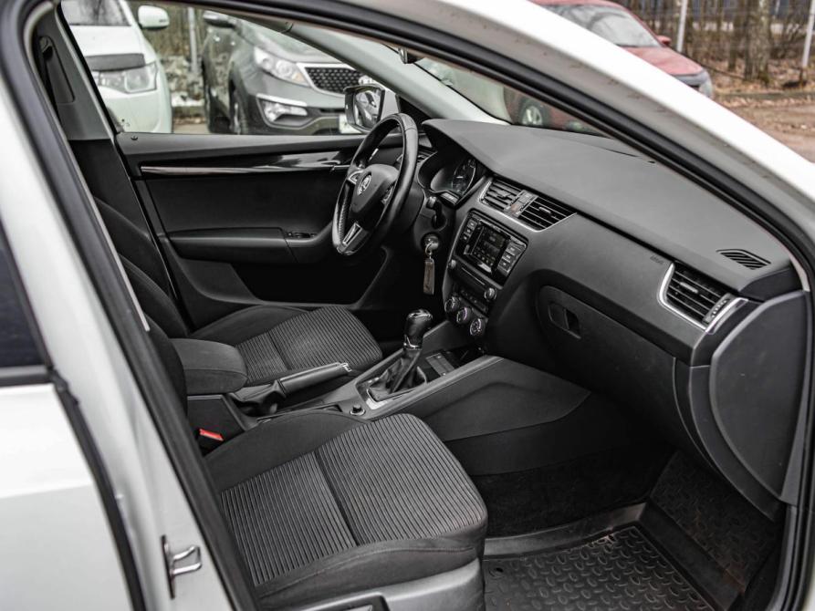 Skoda Octavia III (A7) Санкт-Петербург  - изображение 11