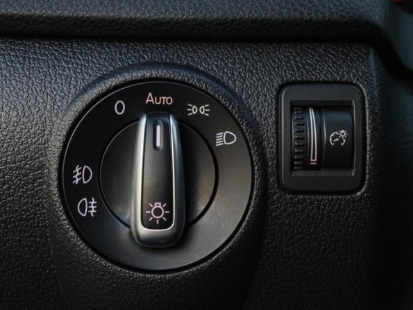 Volkswagen Tiguan I Рестайлинг с пробегом 2014 года, цена 1 400 000 рублей, 182261 км, внедорожник, Автокод Объявления