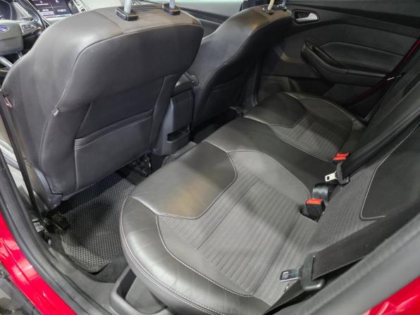 Ford Focus III Рестайлинг с пробегом 2016 года, цена 1 099 000 рублей, 135000 км, седан, Автокод Объявления