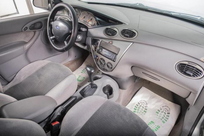 Ford Focus I с пробегом 2001 года, цена 299 000 рублей, 305000 км, хэтчбек, Автокод Объявления