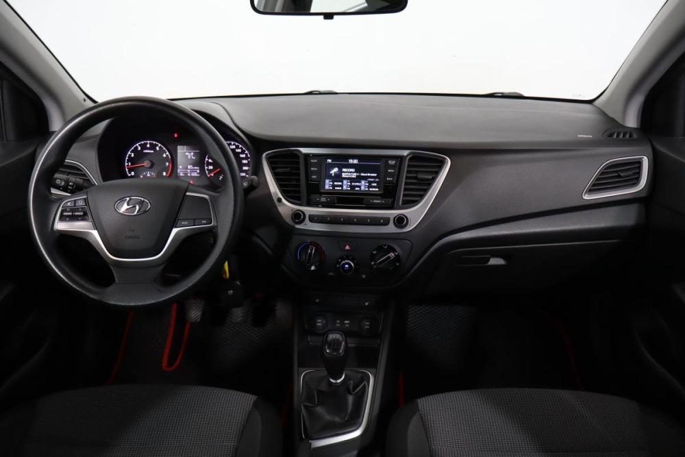 Hyundai Solaris II Санкт-Петербург  - изображение 10