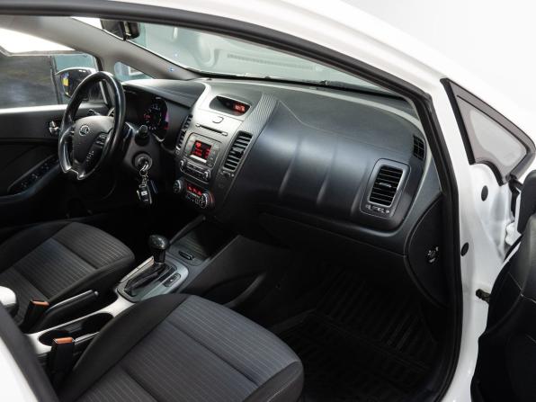 Kia Cerato III с пробегом 2015 года, цена 1 200 000 рублей, 123993 км, седан, Автокод Объявления