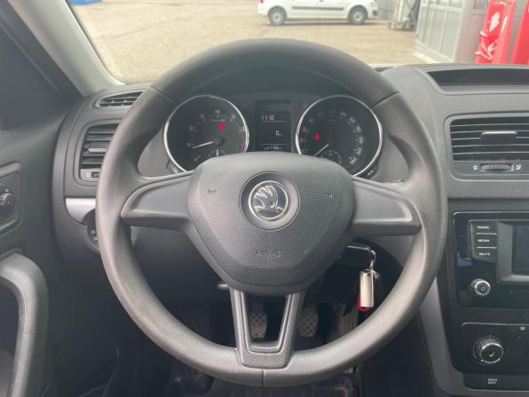 Skoda Yeti I Рестайлинг с пробегом 2017 года, цена 1 257 900 рублей, 163071 км, внедорожник, Автокод Объявления