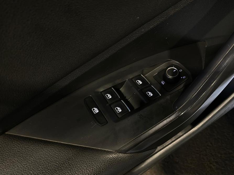 Volkswagen Jetta VII Челябинск  - изображение 15