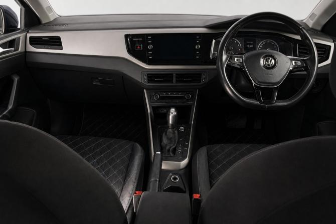 Volkswagen Polo VI (EU Market) с пробегом 2020 года, цена 1 199 000 рублей, 68000 км, хэтчбек, Автокод Объявления