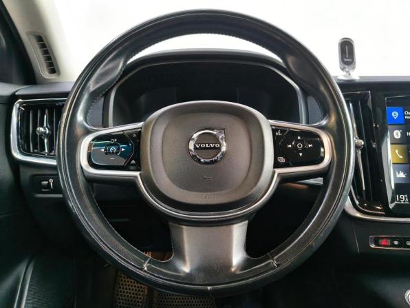 Volvo V90 Cross Country I с пробегом 2018 года, цена 3 490 000 рублей, 117963 км, универсал, Автокод Объявления
