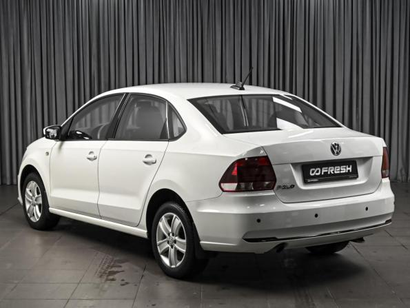 Volkswagen Polo V Рестайлинг с пробегом 2018 года, цена 1 148 000 рублей, 86630 км, седан, Автокод Объявления