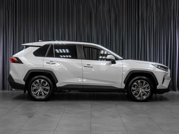 Toyota RAV4 V (XA50) с пробегом 2023 года, цена 3 699 000 рублей, 68355 км, внедорожник, Автокод Объявления