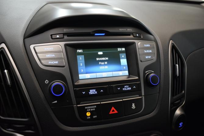 Hyundai ix35 I Рестайлинг с пробегом 2013 года, цена 1 070 000 рублей, 240110 км, внедорожник, Автокод Объявления