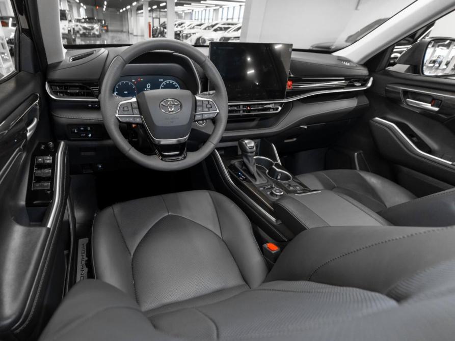 Toyota Highlander IV (XU70) Москва  - изображение 7