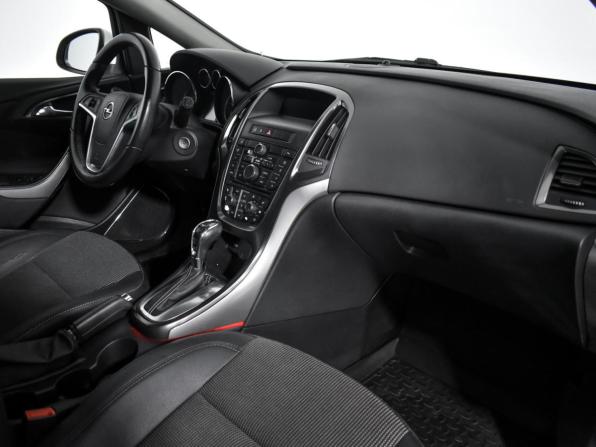Opel Astra J с пробегом 2011 года, цена 670 000 рублей, 156858 км, хэтчбек, Автокод Объявления