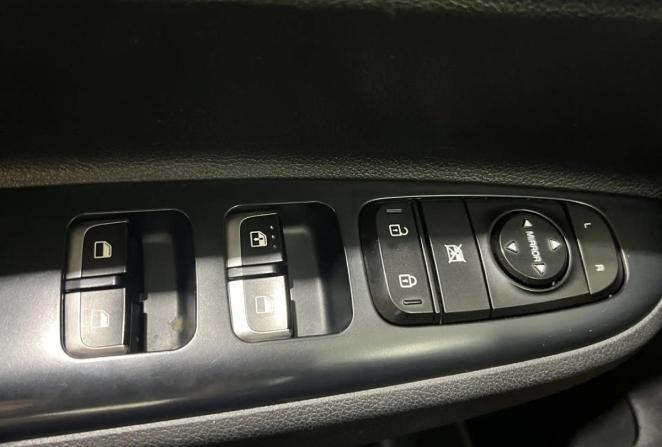 Kia Rio IV с пробегом 2020 года, цена 1 089 000 рублей, 145754 км, хэтчбек, Автокод Объявления