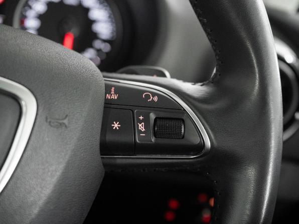 Audi A3 III (8V) с пробегом 2016 года, цена 1 450 000 рублей, 72426 км, хэтчбек, Автокод Объявления