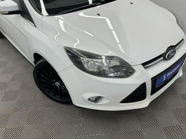 Ford Focus III с пробегом 2012 года, цена 675 000 рублей, 145812 км, седан, Автокод Объявления
