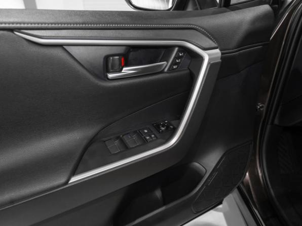 Toyota RAV4 V (XA50) с пробегом 2020 года, цена 3 680 000 рублей, 59518 км, внедорожник, Автокод Объявления