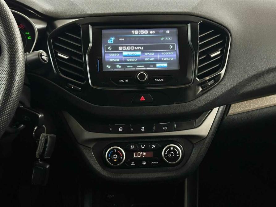 Lada (ВАЗ) Vesta I Москва  - изображение 7