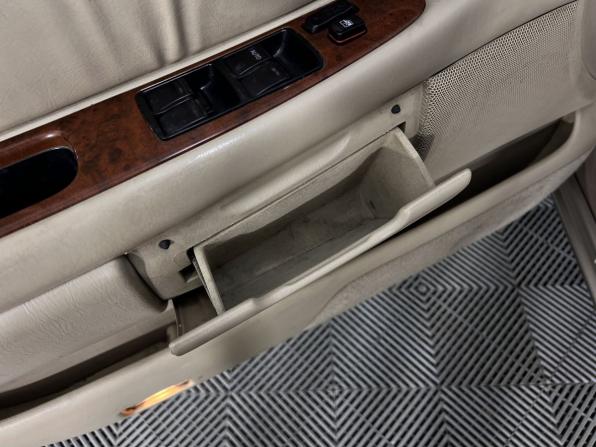 Toyota Avalon II с пробегом 2001 года, цена 850 000 рублей, 258733 км, седан, Автокод Объявления