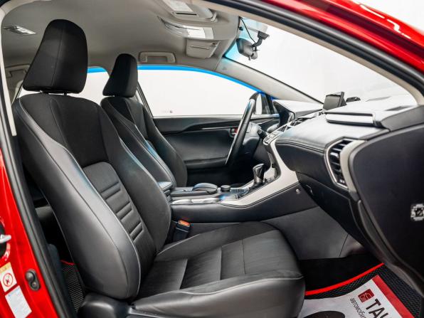 Lexus NX I с пробегом 2015 года, цена 2 470 000 рублей, 98264 км, внедорожник, Автокод Объявления