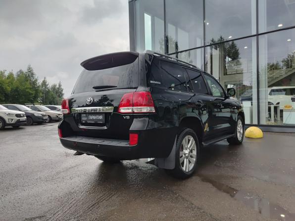 Toyota Land Cruiser 200 Series с пробегом 2011 года, цена 3 020 000 рублей, 151684 км, внедорожник, Автокод Объявления