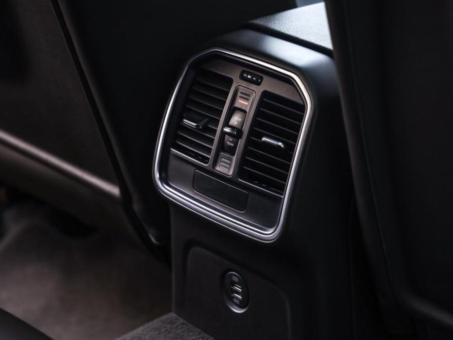 Porsche Macan I Санкт-Петербург  - изображение 32