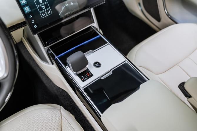 Новый Land Rover Range Rover V 2026 года, цена 23 700 000 рублей, внедорожник, Автокод Объявления