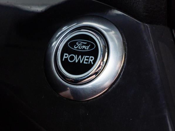 Ford Kuga II с пробегом 2013 года, цена 1 397 500 рублей, 171074 км, внедорожник, Автокод Объявления
