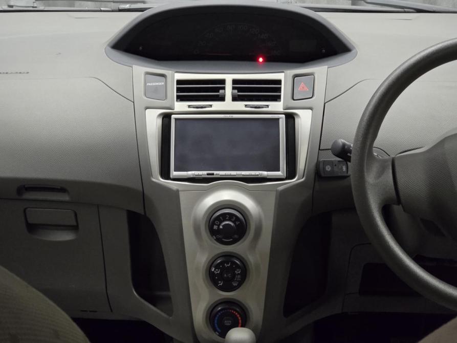 Toyota Vitz II (XP90) Красноярск  - изображение 12