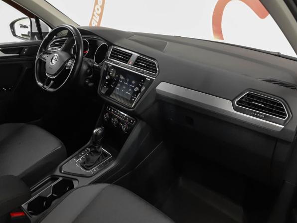 Volkswagen Tiguan II с пробегом 2020 года, цена 2 490 000 рублей, 66052 км, внедорожник, Автокод Объявления