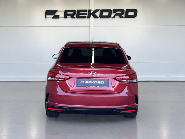 Hyundai Solaris II Рестайлинг с пробегом 2021 года, цена 1 289 000 рублей, 107983 км, седан, Автокод Объявления