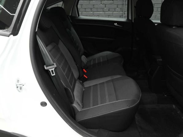 Renault Arkana I с пробегом 2015 года, цена 1 500 000 рублей, 56957 км, внедорожник, Автокод Объявления