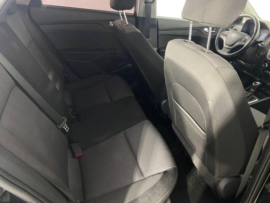 Hyundai Solaris II Санкт-Петербург  - изображение 19