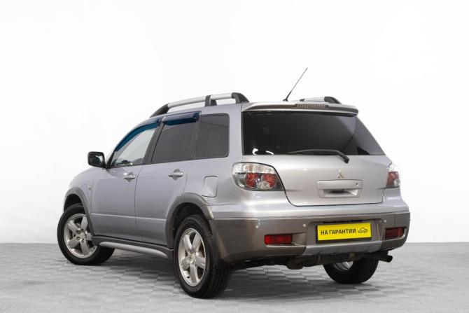 Mitsubishi Outlander I с пробегом 2005 года, цена 849 000 рублей, 261000 км, внедорожник, Автокод Объявления