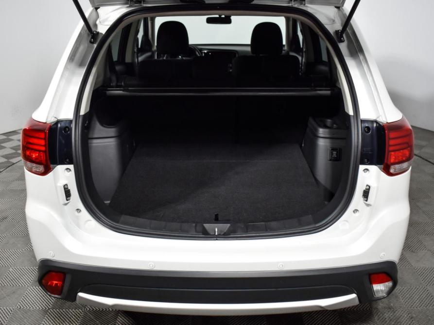 Mitsubishi Outlander III Рестайлинг 3 Санкт-Петербург  - изображение 18