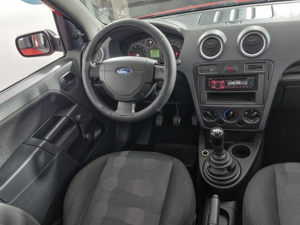 Ford Fusion I Рестайлинг с пробегом 2008 года, цена 299 000 рублей, 277722 км, хэтчбек, Автокод Объявления