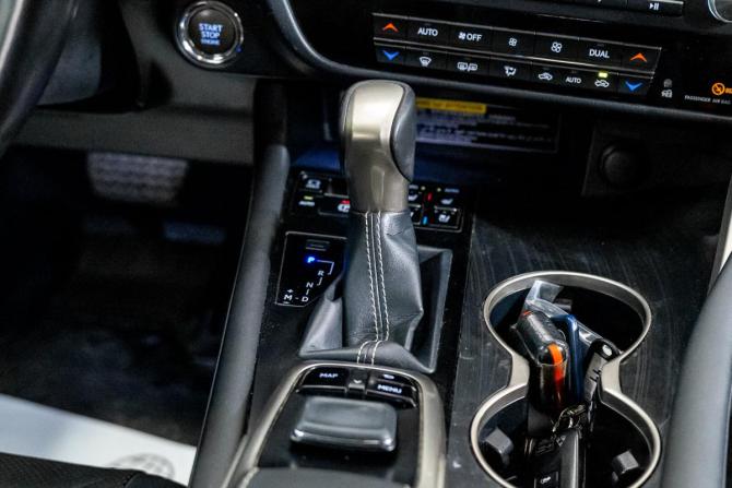 Lexus RX IV с пробегом 2018 года, цена 3 575 000 рублей, 156670 км, внедорожник, Автокод Объявления